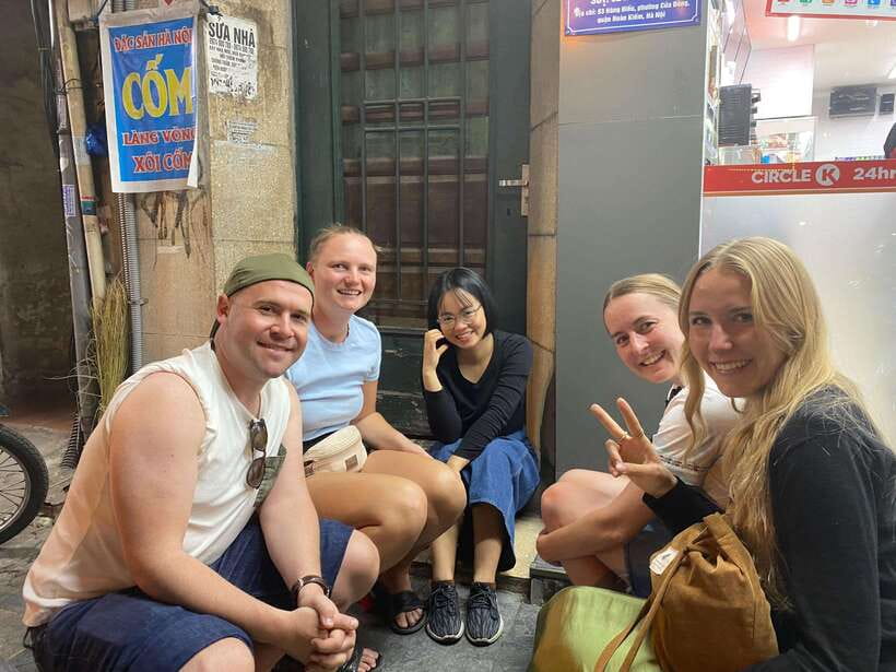 Hanoi: Guided Street Food Tour with Train Street Experience - Is $17 a good value?
