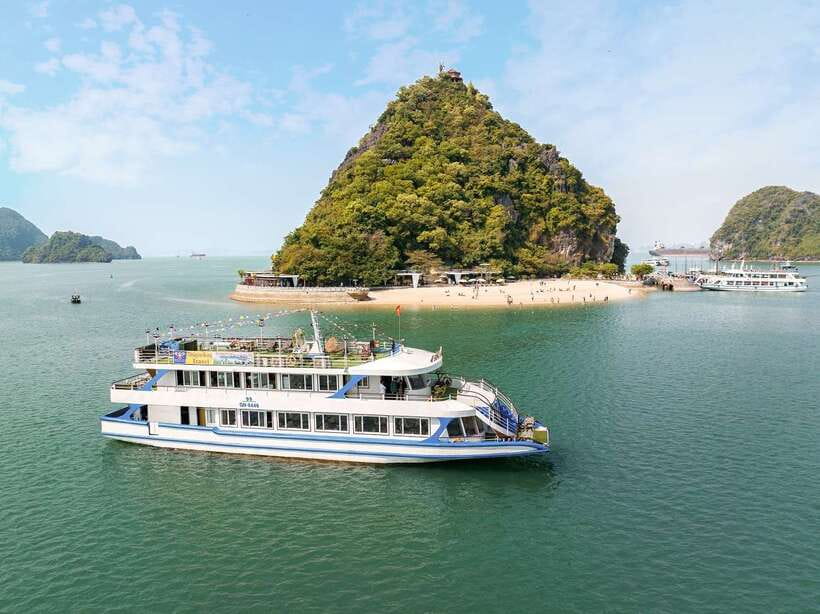 Hanoi: Ha Long Bay Day Cruise - Swimming, Meal, Kayaking - Lunch on board: useful, filling, and not the main event