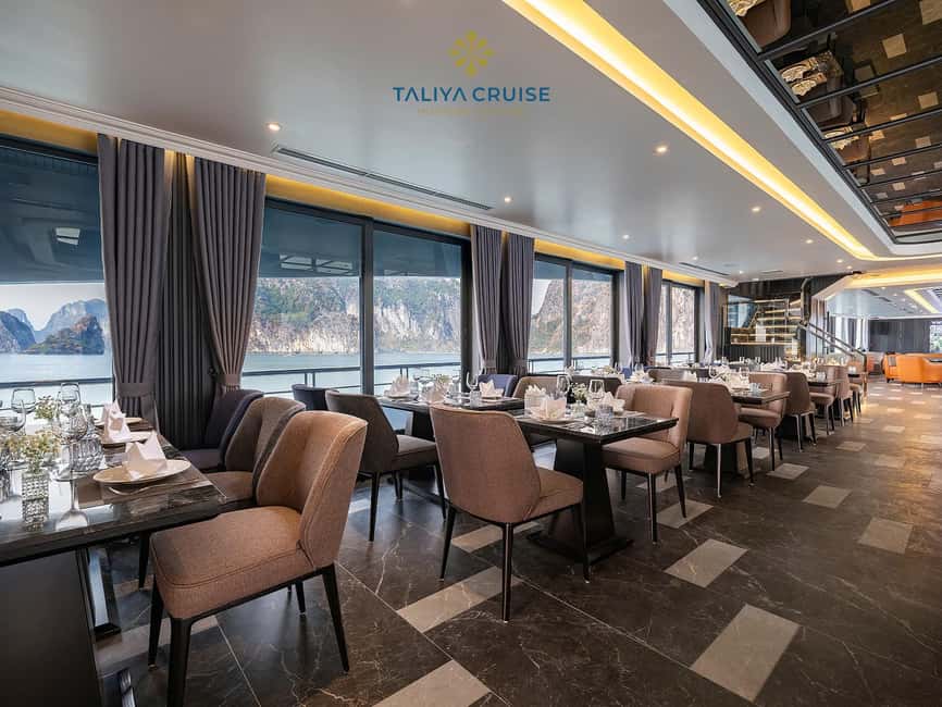 Hanoi: Ha Long Bay/Lan Ha Bay Taliya Day Cruise - Vietnamese lunch with limestone views