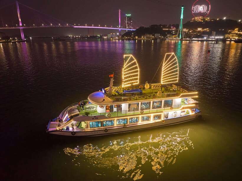 Hanoi: Halong Bay Cruise, Amazing Cave, Titov Island & Kayak - Why this Halong Bay day trip works