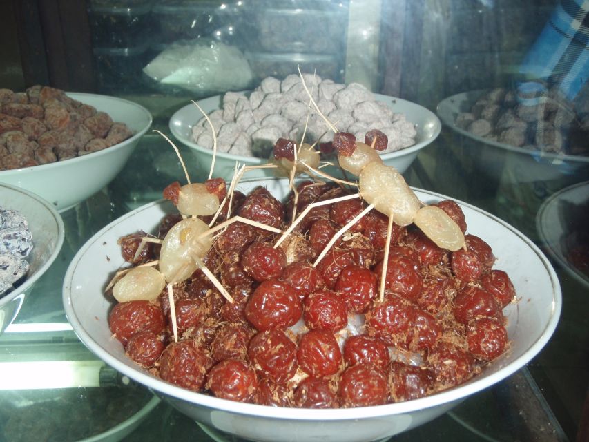 Hanoi Highlights: Full-Day Small Group City Tour with Lunch - Lunch with local Hanoi flavors
