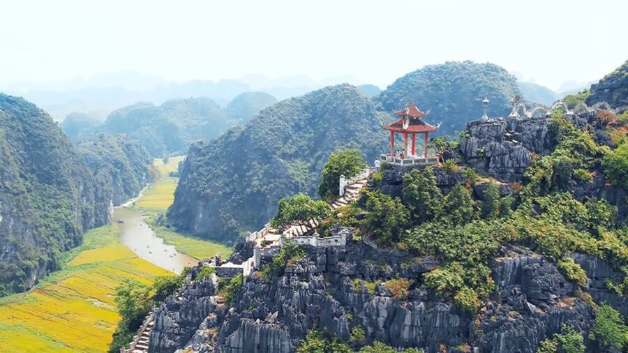 Hanoi: Hoa Lu, Trang An Caves & Mua Cave Day Trip and Lunch - Key points at a glance