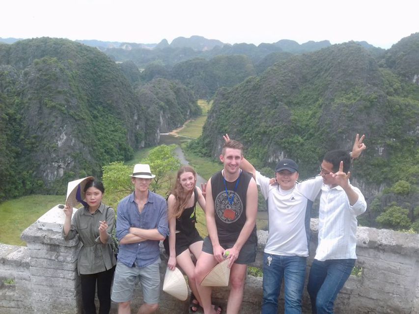 Hanoi: Hoa Lu, Trang An Caves & Mua Cave Day Trip and Lunch - Who should book this tour?