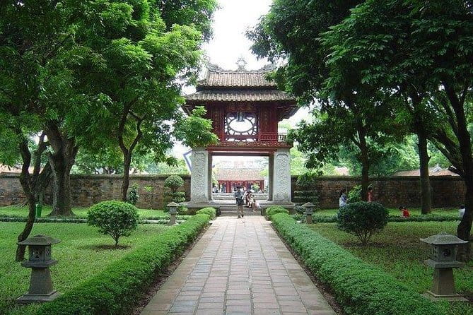 Hanoi in a day from Halong city - The real tradeoff: Ha Long Bay to Hanoi and back