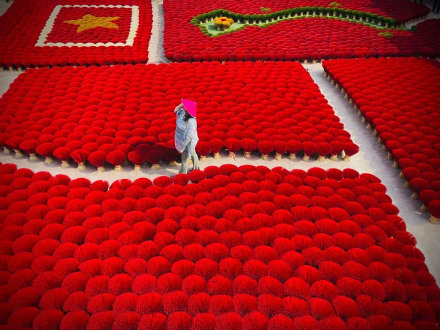 Hanoi: Incense Village & Conical Hat or Knife-Making Village - Who should choose this experience?