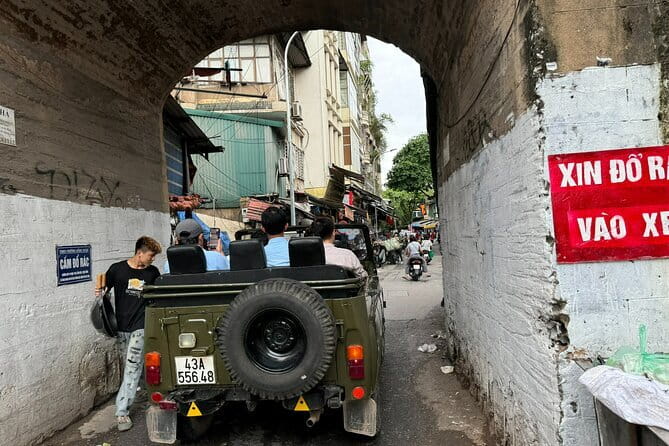 Hanoi Jeep Night Street Foodie Tour, Train Street and Egg Coffee - Ngu Xa and the less familiar side of Hanoi food
