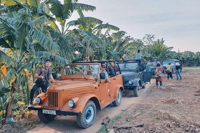 Hanoi Jeep Tour: Red River Countryside+ Backstreet+ Train-street - Guides, drivers, and the quality of the experience