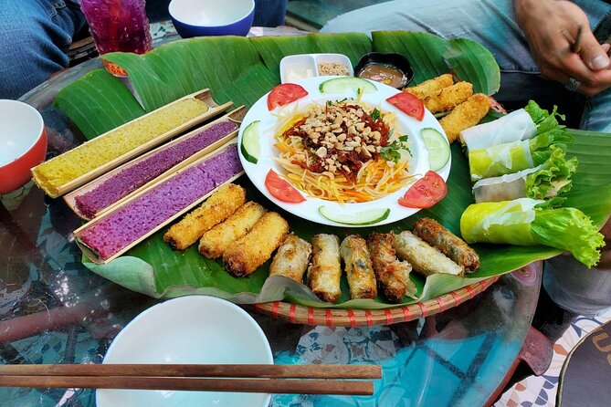 Hanoi Michelin Star Walking Food Tour & Train Street - Train Street is the evening’s big finish