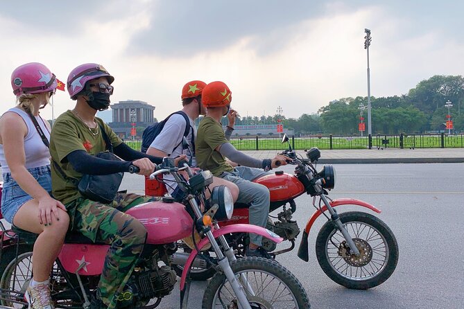 Hanoi Motorbike Tour: Hanoi HIGHTLIGHTS & HIDDEN GEMS - Coffee, snacks, and the final stop