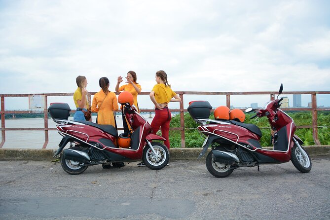 Hanoi Motorbike Tour Led By Women: Hanoi City Half Day - Banana Island and the Thanh Nien road