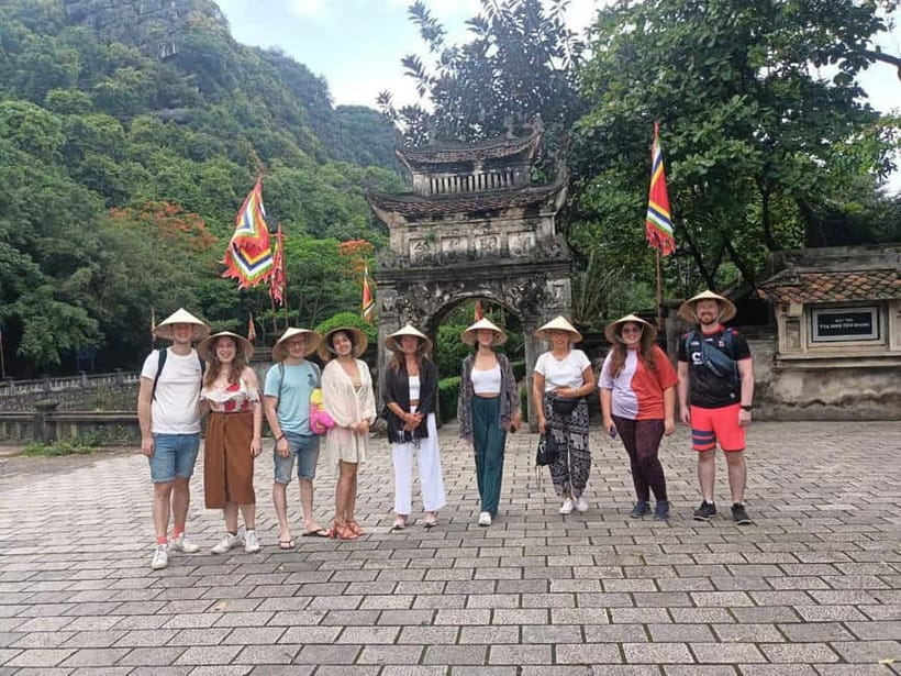 Hanoi/Ninh Binh: 1-Day Tam Coc/Trang An, Hoa Lu & Mua Caves - Key points to know before booking
