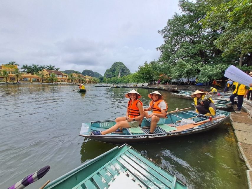 Hanoi: Ninh Binh, Hoa Lu, Tam Coc and Mua Cave Day Trip - What the $60 price really covers