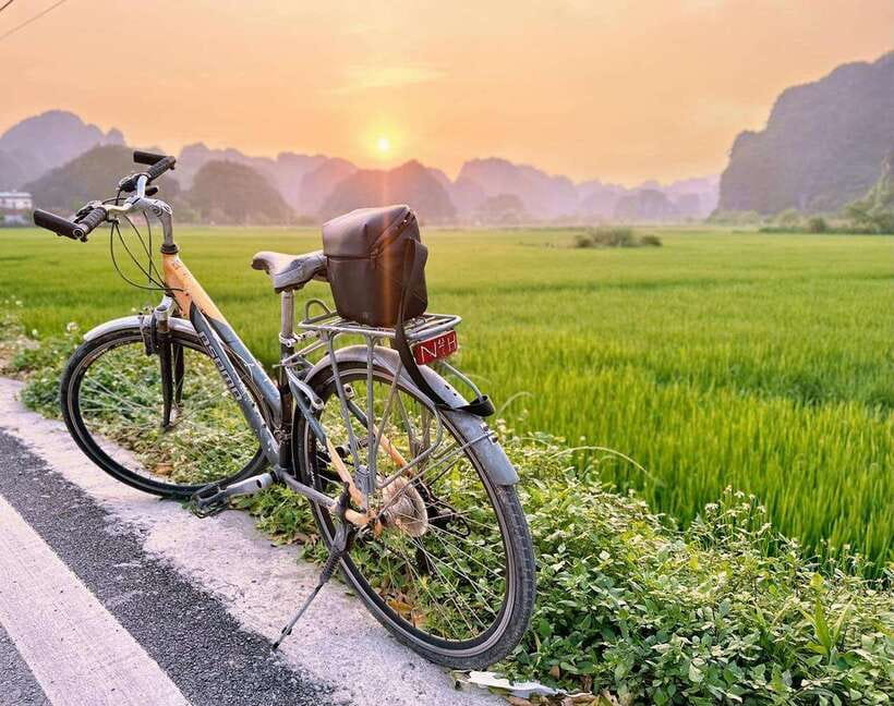 Hanoi: Ninh Binh- Hoa Lu - Trang An - Mua Cave - Best Seller - Who should book this tour?
