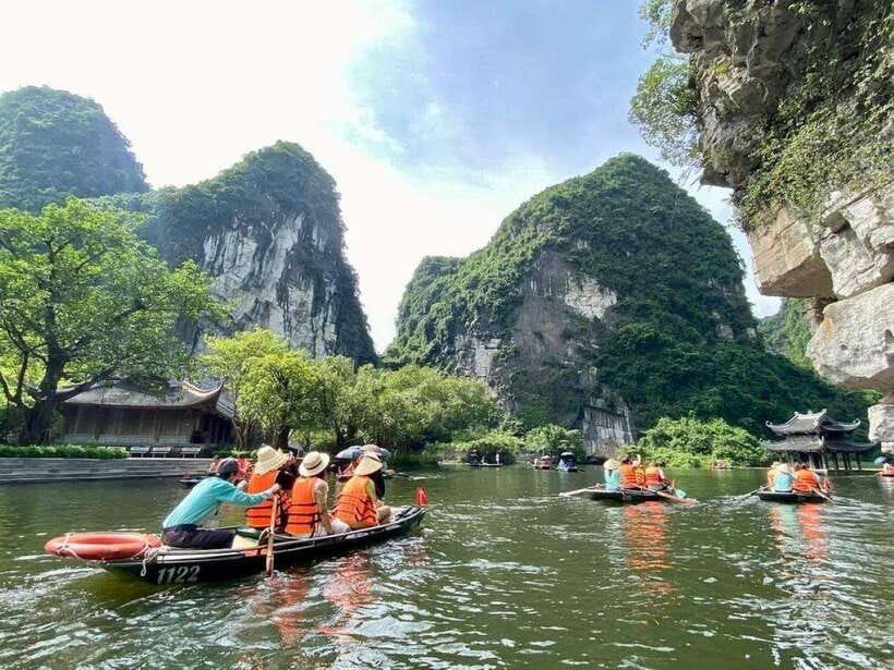 Hanoi: Ninh Binh- Hoa Lu - Trang An - Mua Cave - Best Seller - Why this Ninh Binh day trip works