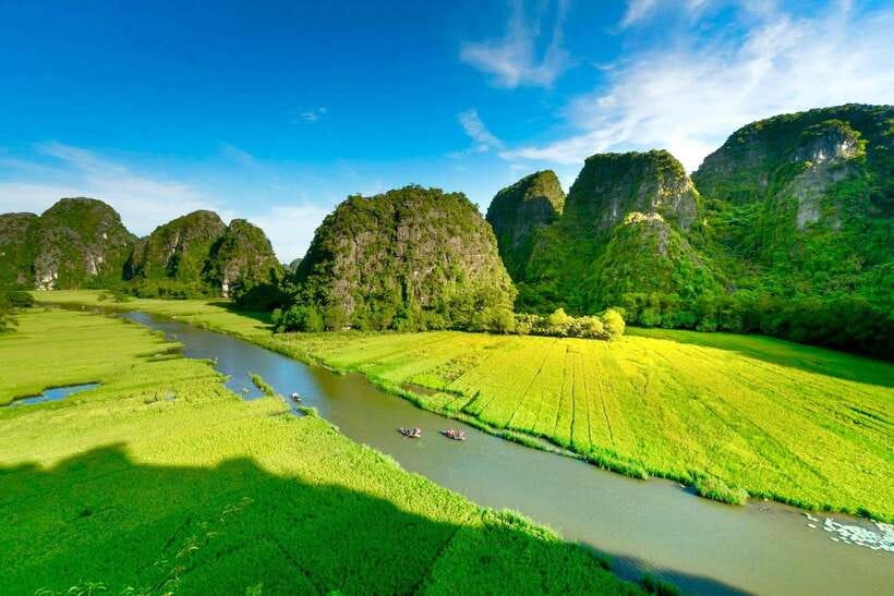 Hanoi: Ninh Binh, Tam Coc, Mua Cave & Hoa Lu with cycling - Who should book this day trip?