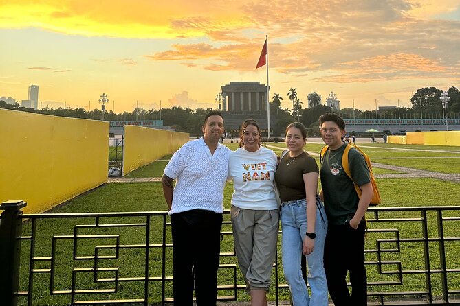 Hanoi Offbeat Jeep Tours - West Lake and Tao Sach Pagoda