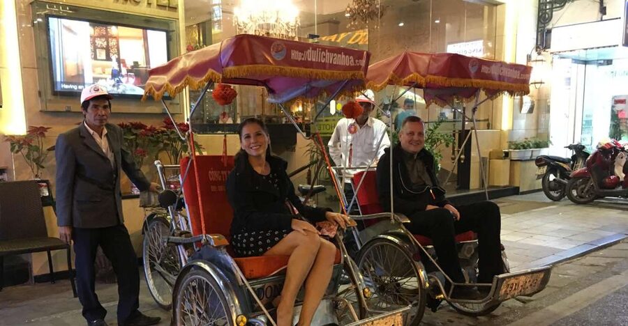 Hanoi: Old Quarter Trishaw Cyclo Tour - Hoan Kiem Lake gives you the clearest opening view