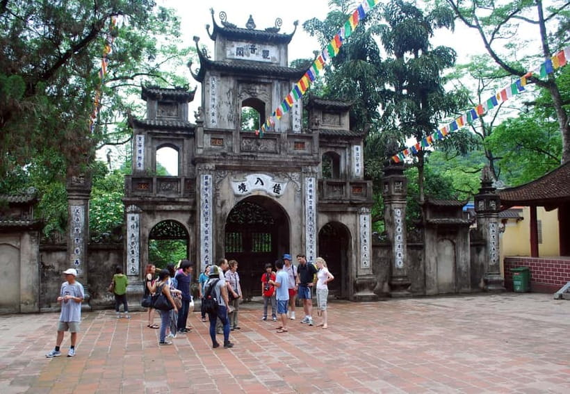 Hanoi: Perfume Pagoda Day Tour with Boat Ride & Cave Visit - The practical rhythm of the day