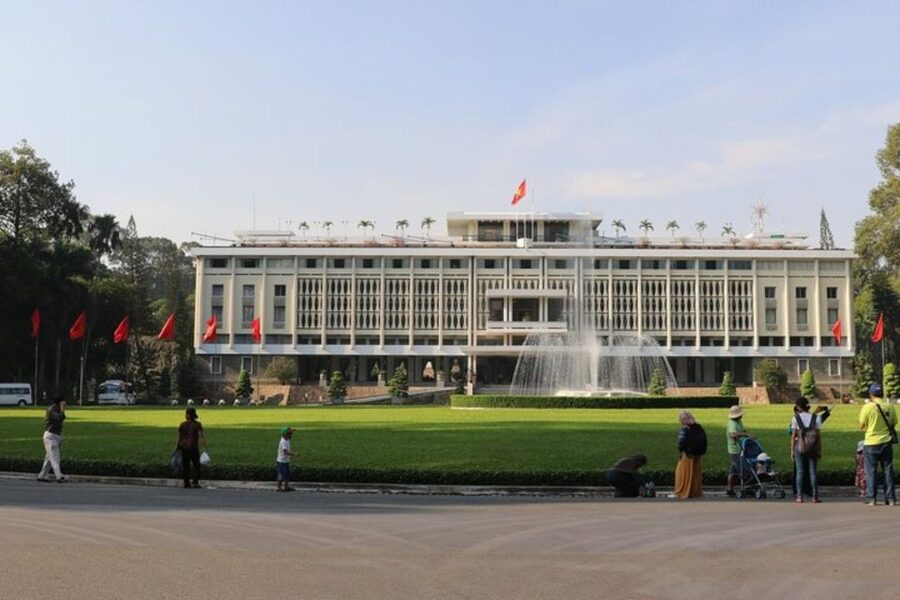 Hanoi: Private custom tour with a local guide - The French Quarter and Hanoi’s changing character