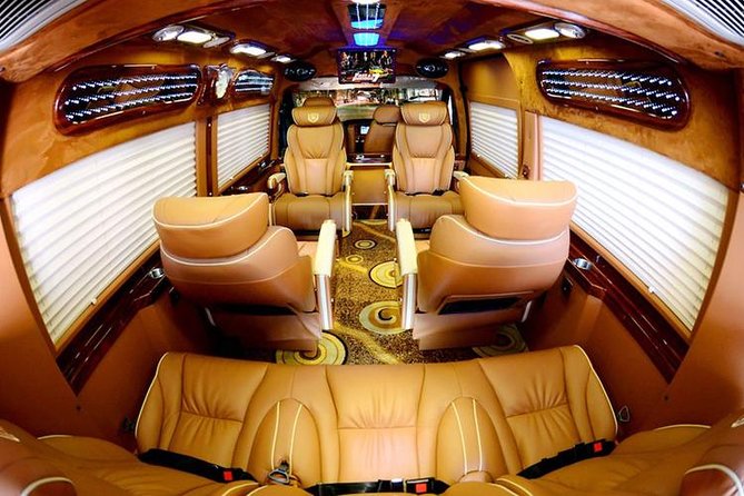 Hanoi Private Transfers One Way (by Luxury Limousine Vans) - How the service handles a delayed flight