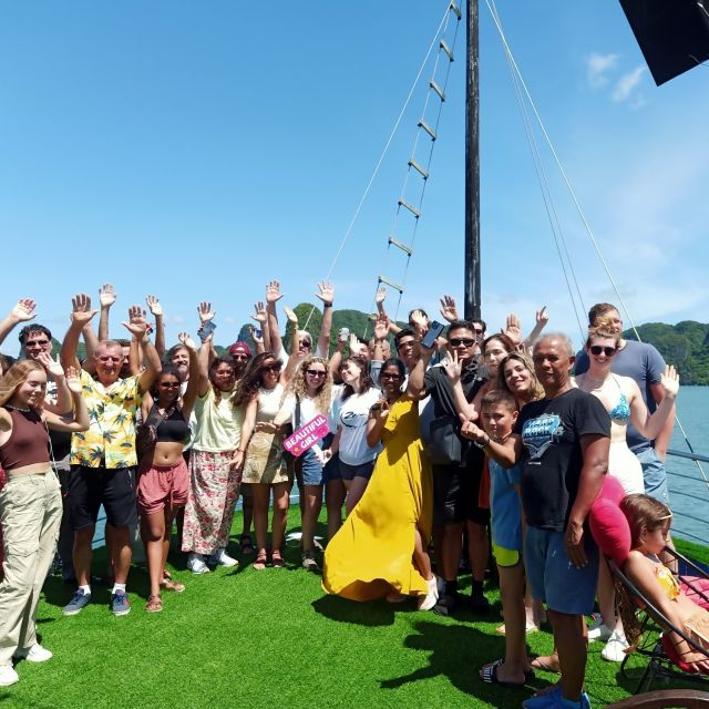 Hanoi: Roundtrip Halong Bay Islands, Caves, Kayaking & Lunch - The ride back, timing, and weather