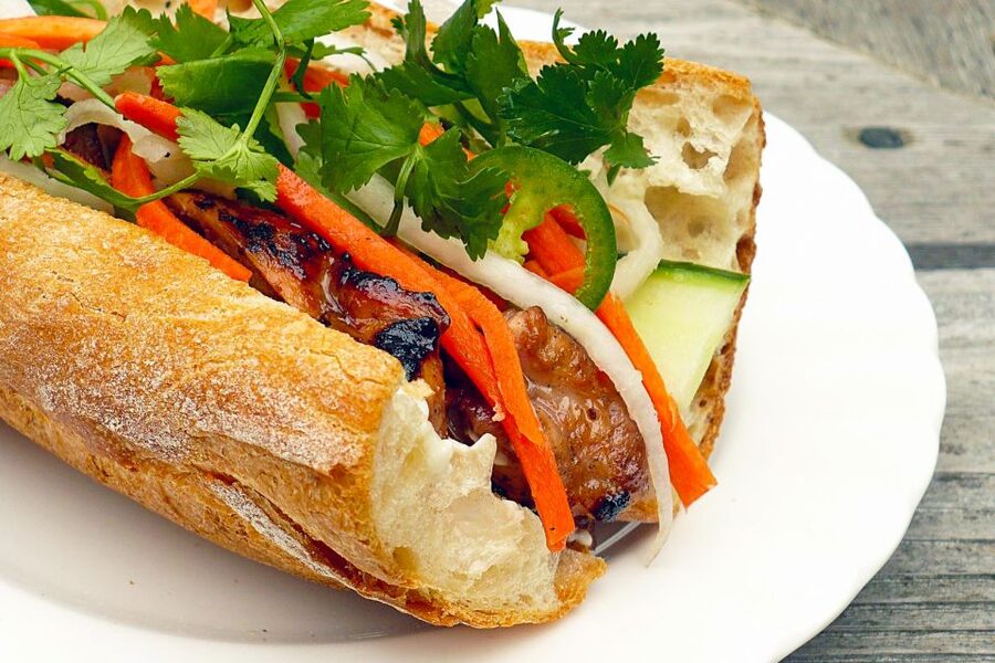 Hanoi: Small-Group Street Food Walking Tour - Starting at No. 38 Bat Su Street