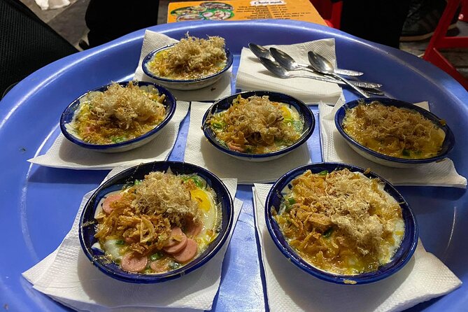 Hanoi Street Eats And Bites - Why this Hanoi food walk feels different