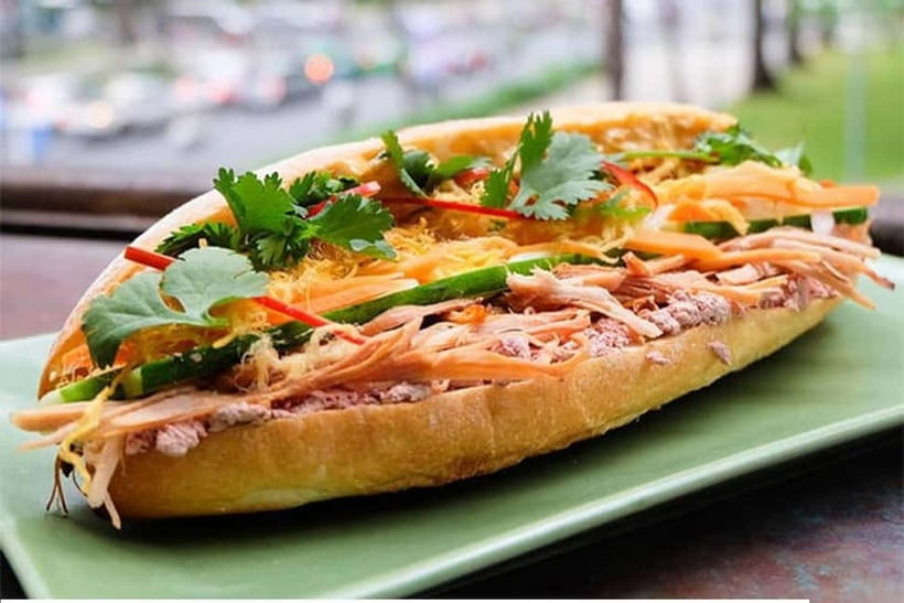 Hanoi: Street Food Tour with Train Street & Hidden Alleyways - Train Street: coffee, rails, and changing conditions