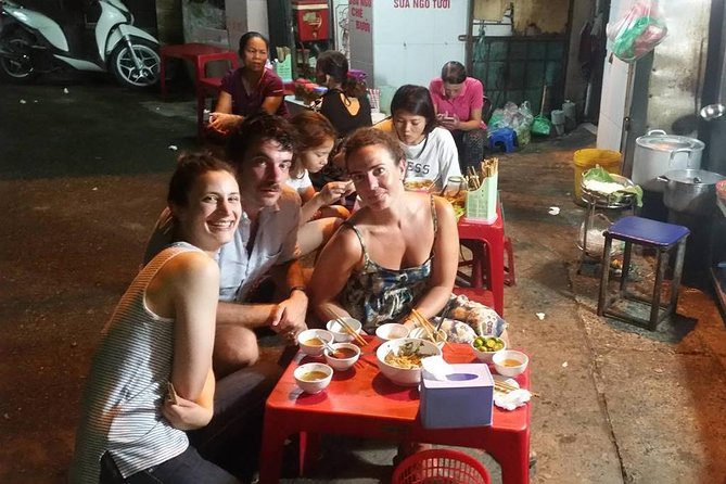 Hanoi Street Food Walking Tour - What the $30 price includes