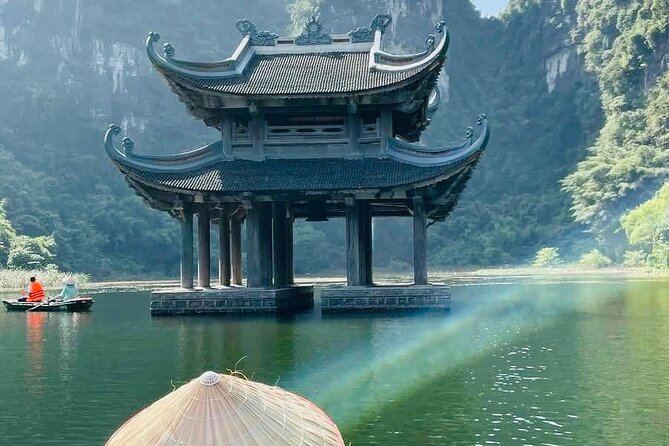 Hanoi to Ninh Binh Day Trip: Mua Cave, Trang An Boat Ride - Lunch - Hoa Lu, Vietnam’s former capital