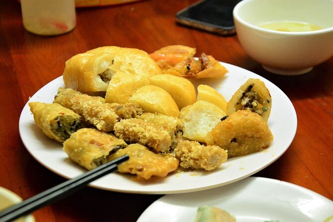 Hanoi Vespa Tours: Hanoi Vintage Vespa Food Tours - Hoan Kiem Lake and egg coffee since 1946