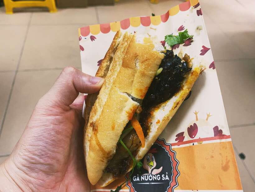 Hanoi: Vietnamese Street Food Tour with Egg Coffee - Family food shops instead of polished restaurants