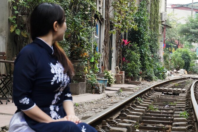 Hanoi Walking Street Food Tour with Train-Street Visit - Key points before you book
