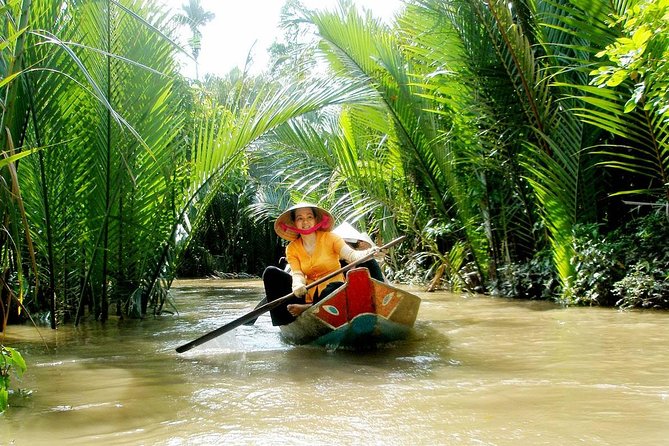 HCM:Mekong Delta Boat,Khotcake cooking Coconut Village,SmallGroup - The main drawbacks: sales stops, pace, and guide variation