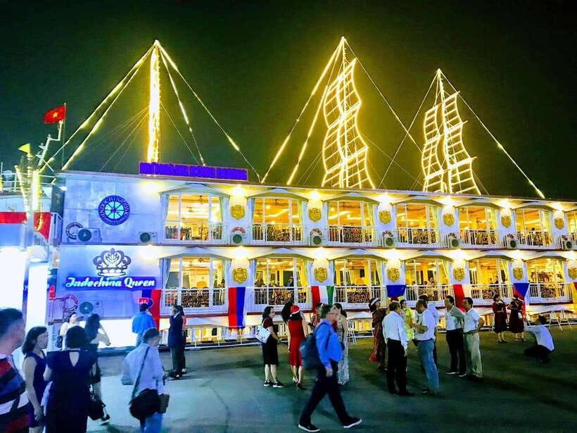 HCM: Saigon River Dinner Cruise - What the $55 price gets you