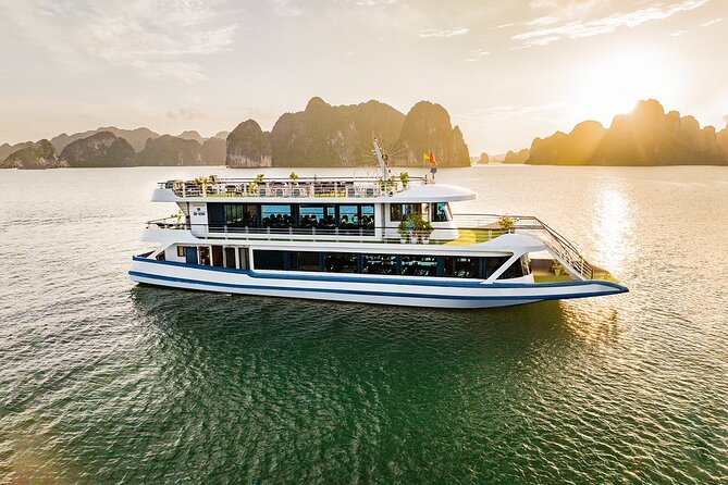 Hercules Grand Day Cruise Tour, Sung Sot Cave,Titop, Luon Cave - Five things to know before booking