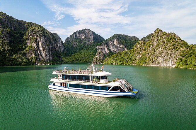 Hercules Grand Day Cruise Tour, Sung Sot Cave,Titop, Luon Cave - Why this one-day Halong Bay cruise works