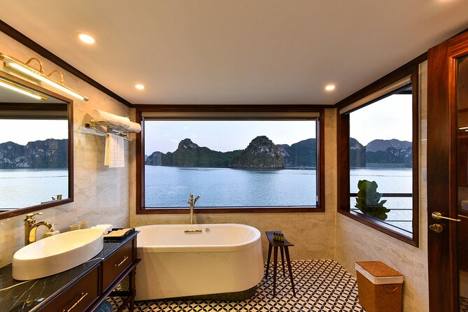 Heritage Binh Chuan 2 Days 1 Night discovery in Lan Ha Bay - Lunch, dinner, and the value of eating on board