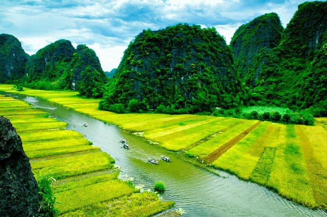 Highlight Ninh Binh Full Day Tour Tam Coc Boat, Mua Cave, Hoa Lu - Key details before you book