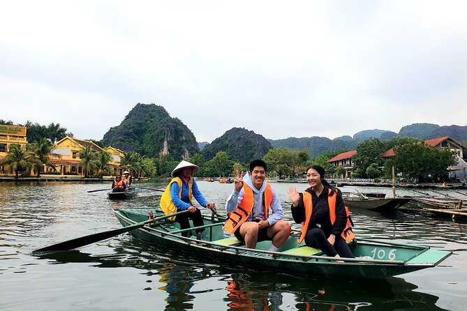 Highlight Ninh Binh Full Day Tour Tam Coc Boat, Mua Cave, Hoa Lu - Why this Ninh Binh day trip works