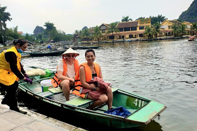 Highlight Ninh Binh Full Day Tour Tam Coc Boat, Mua Cave, Hoa Lu - The Tam Coc bamboo boat ride