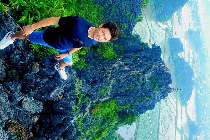 Highlight Ninh Binh Full Day Tour Tam Coc Boat, Mua Cave, Hoa Lu - Transport, group size, and the long return to Hanoi