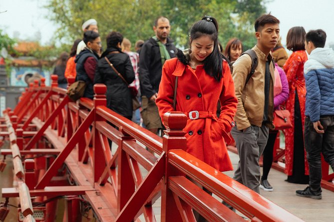 Highlights & Hidden Gems With Locals: Best of Hanoi Private Tour - Ngoc Son Temple: the Turtle Temple beside Hoan Kiem Lake