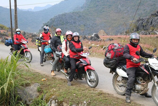 Hight Quality Small Group Easy Rider4 Day 3 Night + Private Room - Day Two: Tham Ma Road, Lung Cu, and Dong Van