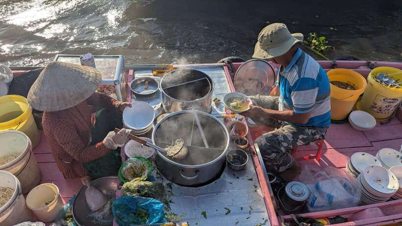 Ho Chi Minh: 1-Day Mekong Delta Tour-Floating Market & Islet - Leaving Ho Chi Minh City at 5 a.m.