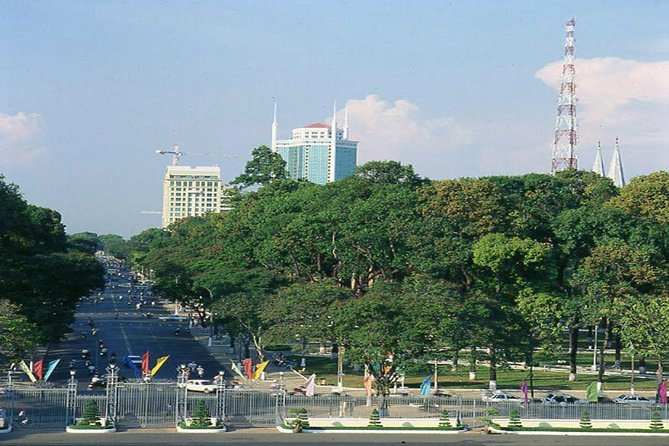 Ho Chi Minh City private full-day tour with Lunch included - Why this works well for a first day in Saigon