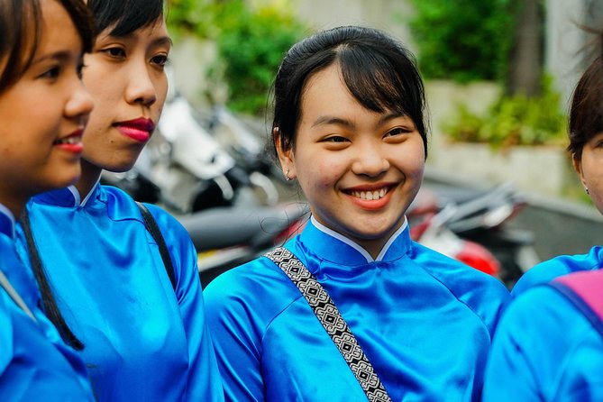 Ho Chi Minh City Tour by Motorbike with Female Riders | KissTour - Saigon landmarks packed into a short route