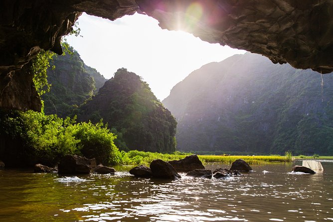 Hoa Lu - Mua Cave - Tam Coc/Trang An - DELUXE Small Group Tour - Is $49 a fair price?