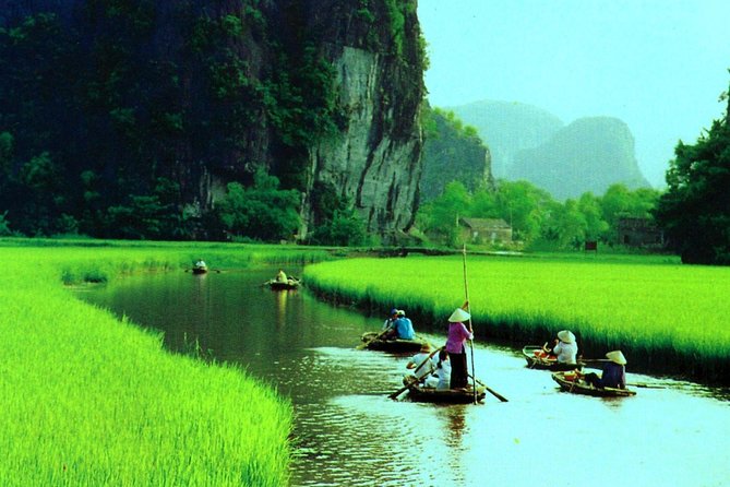 Hoa Lư Tam Coc & Mua Cave full day Including Buffets Lunch - Hoa Lu temples and Vietnam’s 10th-century capital