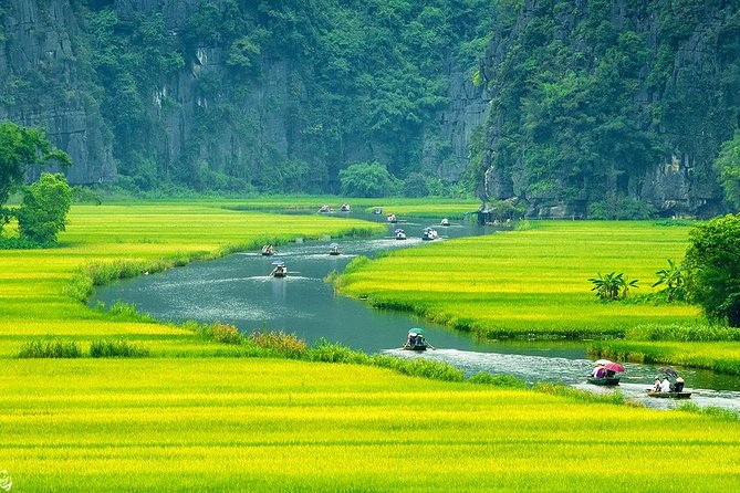 Hoa Lư Tam Coc & Mua Cave full day Including Buffets Lunch - Who should book this Hoa Lu and Tam Coc tour?